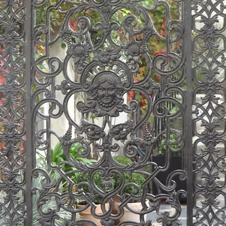 ベッド・アンド・ブレックファスト Bulles De Loire