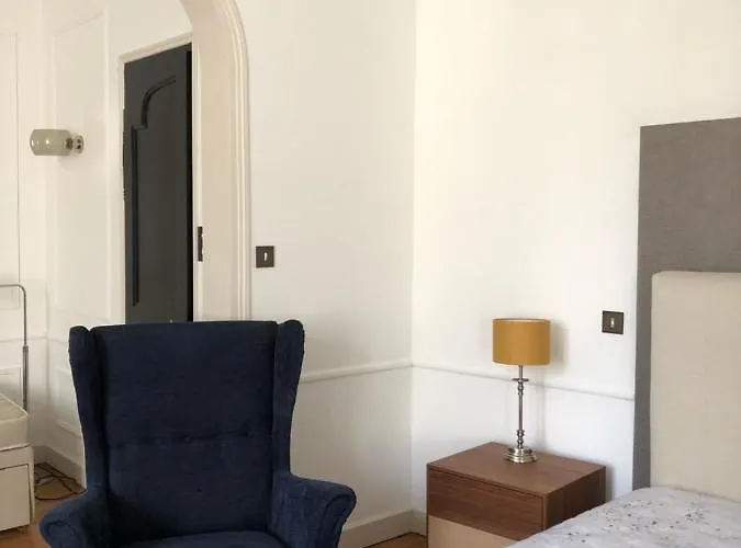 Bulles De Loire Bed & Breakfast 4*