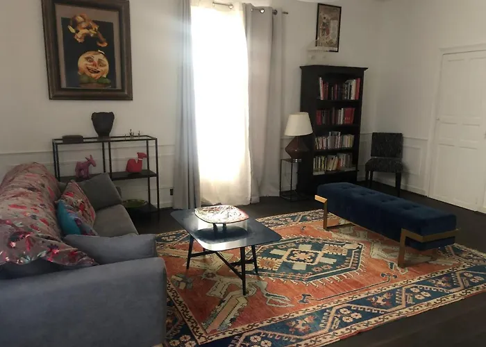 Bulles De Loire فندق مبيت وإفطار